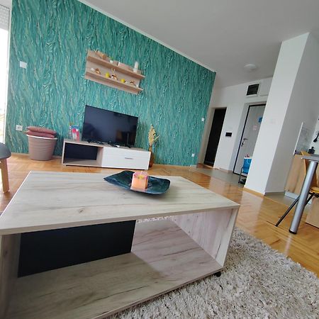 Krstic_Lux Apartman Subotica Exteriör bild
