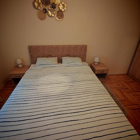 Krstic_Lux Apartman Subotica Exteriör bild