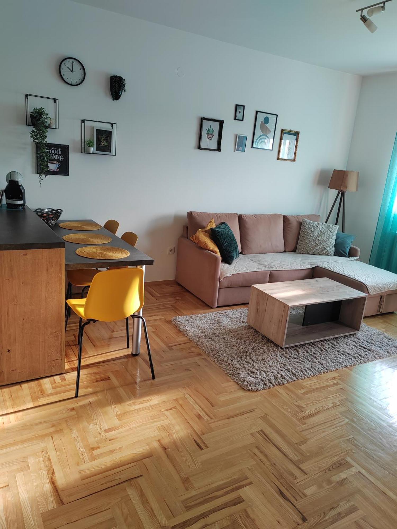 Krstic_Lux Apartman Subotica Exteriör bild