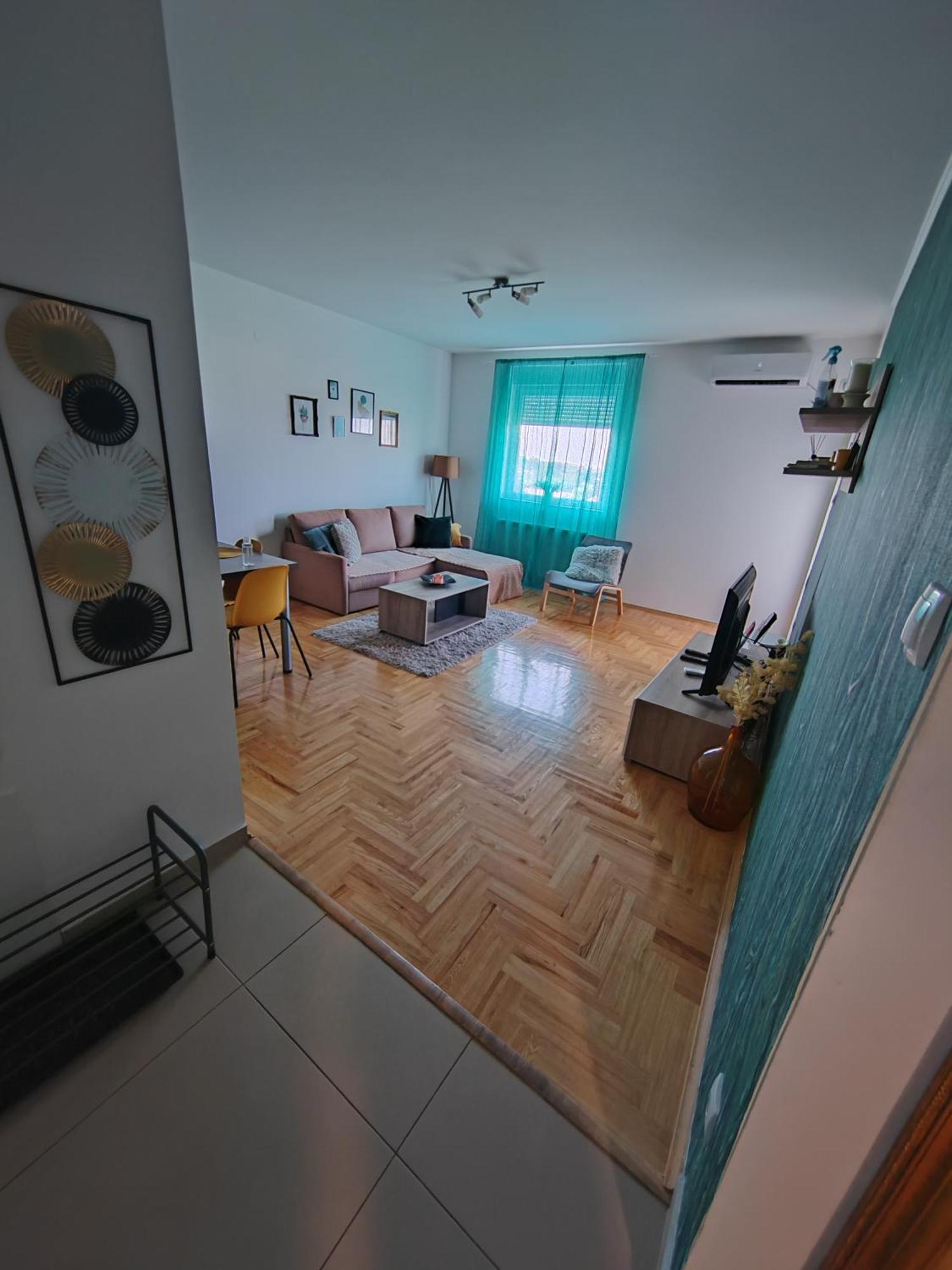 Krstic_Lux Apartman Subotica Exteriör bild